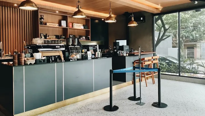 10 Kafe Malang: Tenang, Nyaman, Nuansa Italia, Cocok Nongkrong