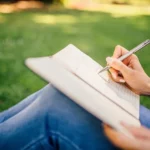 AI & Fanfiction: Partner Menulis Cerita Epikmu Sekarang!