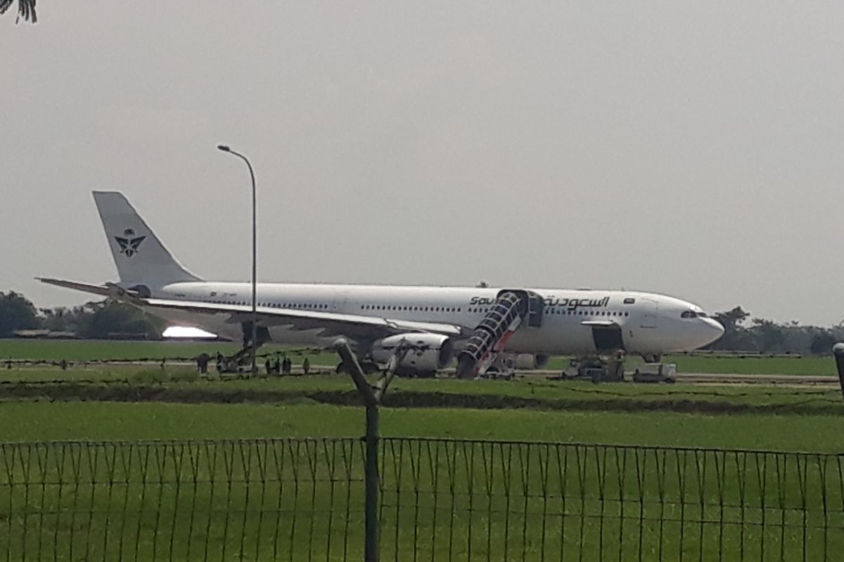Ancaman Bom Saudia Airlines: Penumpang Aman, Cek Fakta Terkini