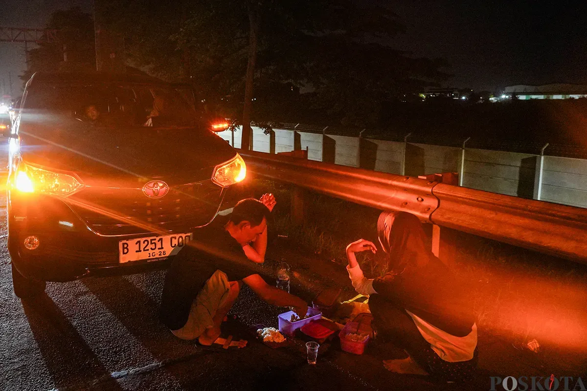 Bahaya Mengerikan! Istirahat di Bahu Jalan Tol: Hindari Risiko Fatal Ini