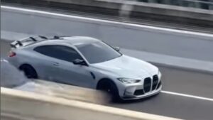 Bahaya Ngacir Tol MBZ: BMW vs Whoosh, 100km/jam Fatal?