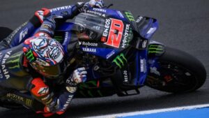 Dengar! Gaharnya Mesin V4 Yamaha MotoGP, Bikin Merinding!