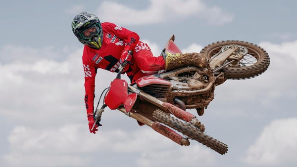 Ducati Motorcross: Debut Spektakuler, Akhirnya Hadir!