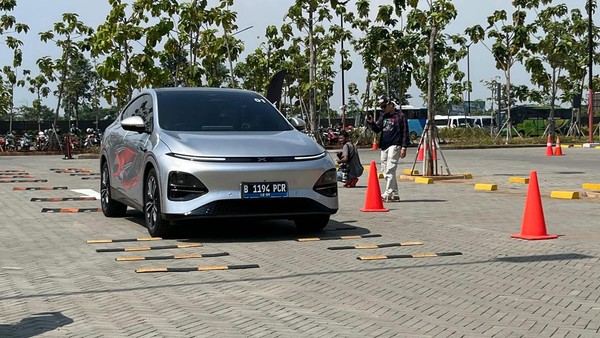Harga Xpeng G6 Indonesia: Bocoran & Prediksi Terlengkap 2024
