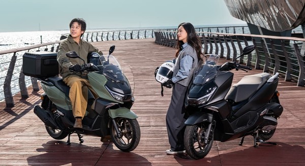 Honda PCX-ADV 160 Hybrid: Skutik Bongsor Baru Menggoda