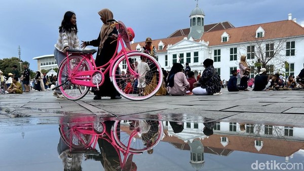 Jelajahi 5 Kota Tua Indonesia: Wisata City Walk Hemat