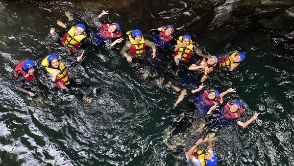 Liburan Anti Mainstream? 5 Destinasi Alam Lebih Sejuk dari Lembang