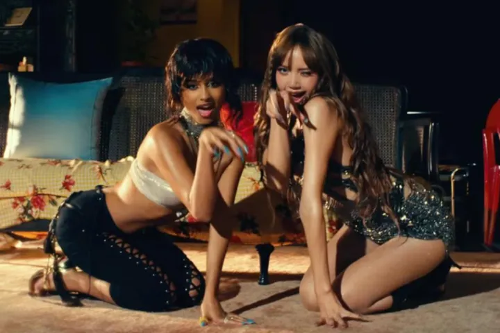 Lisa BLACKPINK & Tyla: Lirik When I'm With You, Terjemahannya Viral