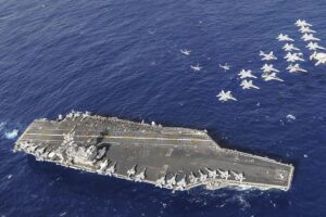 Misteri USS Nimitz: Kapal Induk AS Padamkan Sinyal di Indonesia?
