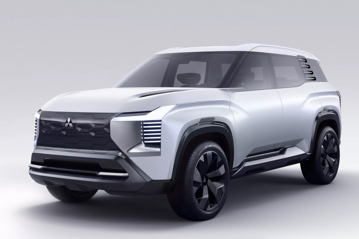 Mitsubishi GIIAS 2025: Mobil Baru, Destinator Masa Depan?