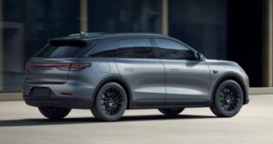 Mobil China Murah Meriah? SUV Rp100 Jutaan Segera Hadir!