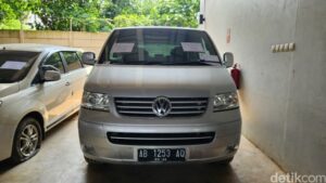 Mobil Mewah Rafael Alun Trisambodo Terjual Habis Lelang KPK