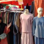 Pedagang Bekasi Naik KRL: Kisah Gembolan & Perjuangannya