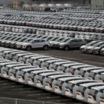 Penjualan Mobil Indonesia Anjlok? Simak Prediksi Tahun Ini