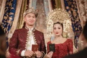 Pikat Hati Pasanganmu: 50 Pantun Minang Mesra & Syahdu