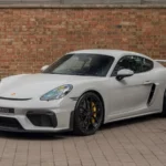 Porsche Cayman GT4 RS vs Toyota Rush: Tabrakan Tol Sidoarjo!