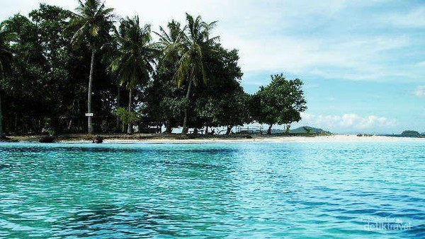 Pulau Terkaya & Terpadat Kepulauan Seribu: Surga Tersembunyi?