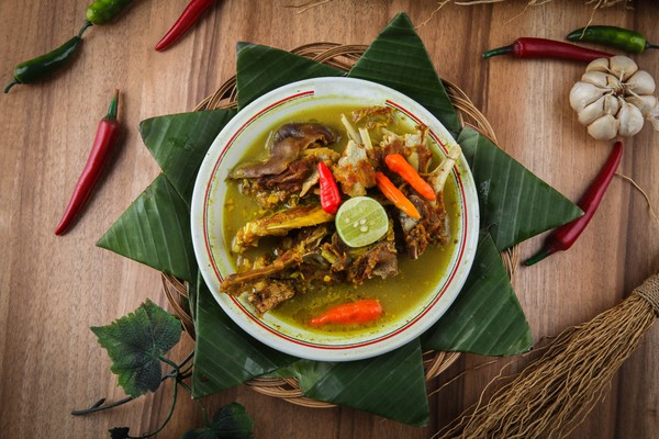 Rahasia Tengkleng Kambing Solo: Kuah Gurih Rempah Legendaris