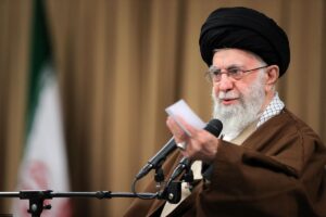 Rahasia Terbongkar: AS Cegah Israel Bunuh Khamenei?
