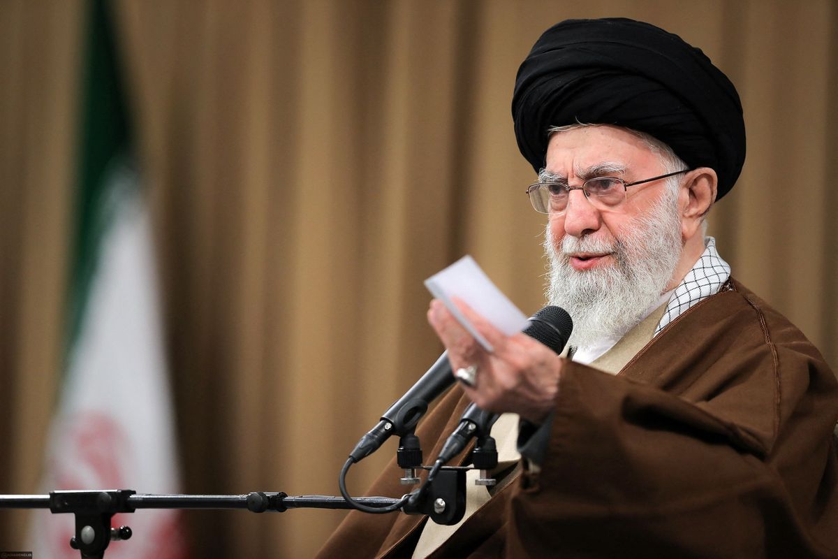 Rahasia Terbongkar: AS Cegah Israel Bunuh Khamenei?