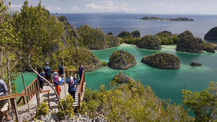 Raja Ampat: Surga Terancam, Keindahannya Harus Dijaga