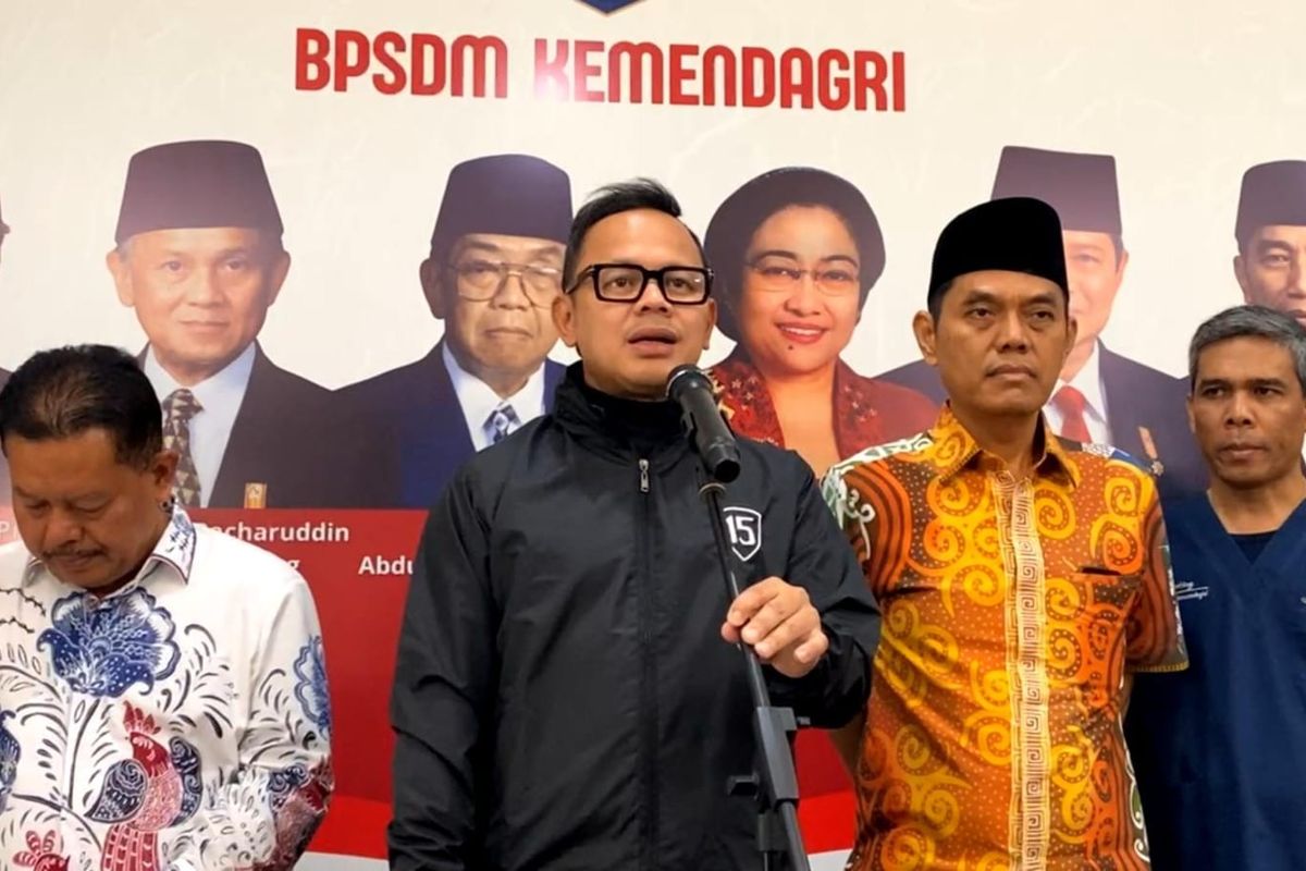 Retret Kepala Daerah Bahas Evaluasi MBG, Mendagri Ungkap Strategi