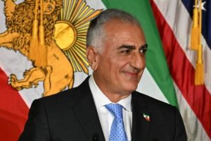 Reza Pahlavi Pimpin Transisi? Iran Demo Besar-besaran