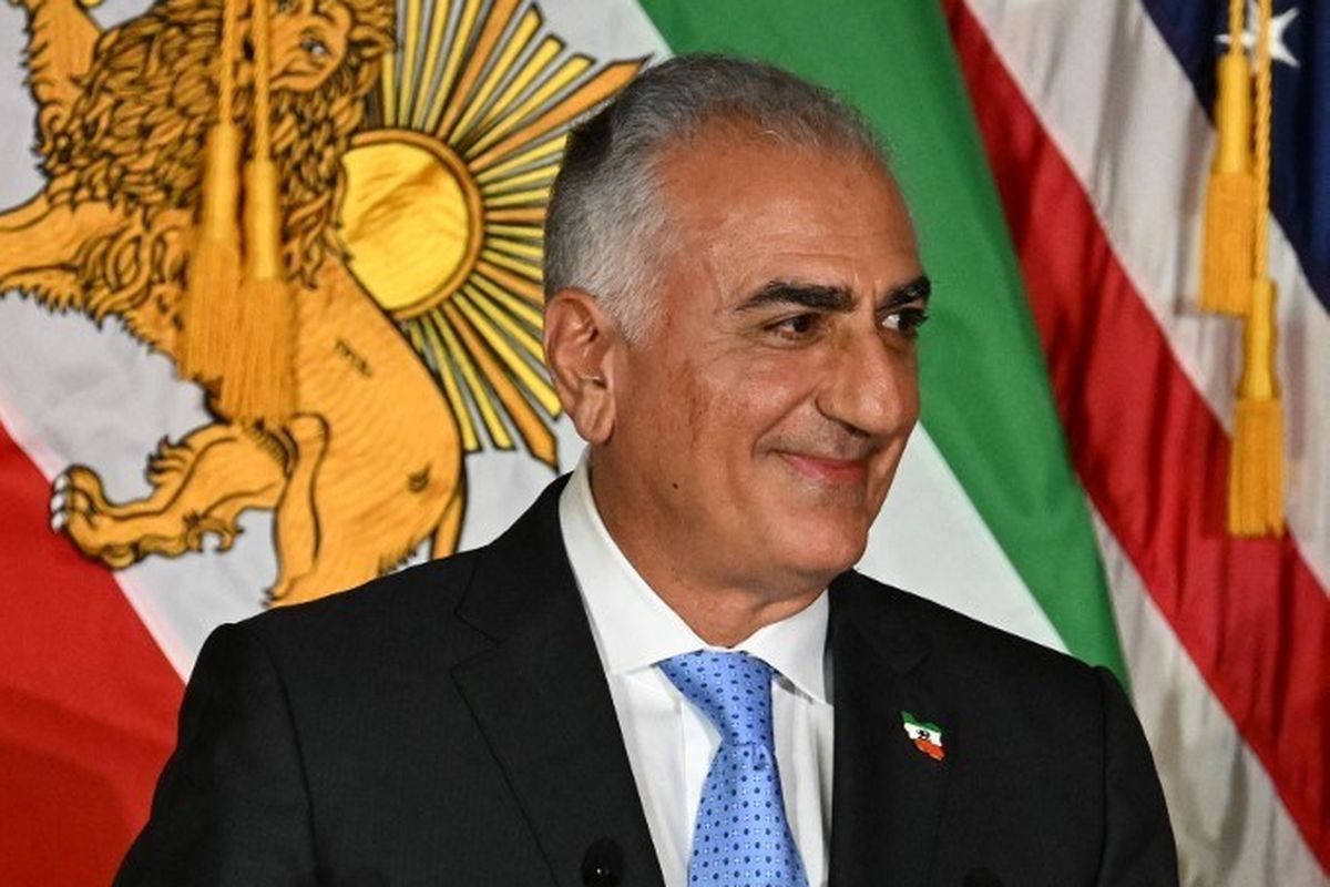 Reza Pahlavi Pimpin Transisi? Iran Demo Besar-besaran