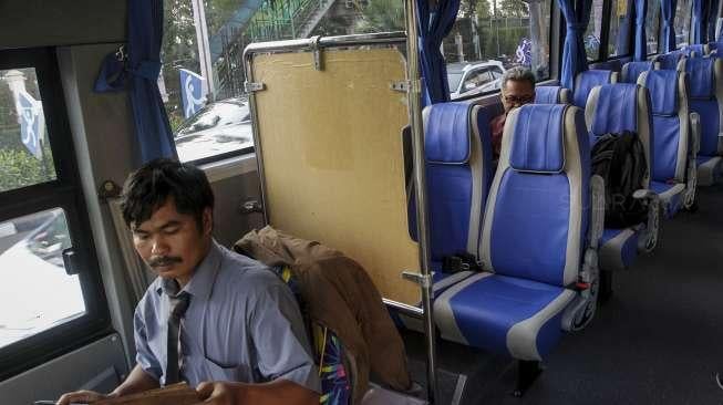 Subsidi Rp11.500 Naik Transjabodetabek: Warga Jabar-Banten, Yuk Manfaatkan!