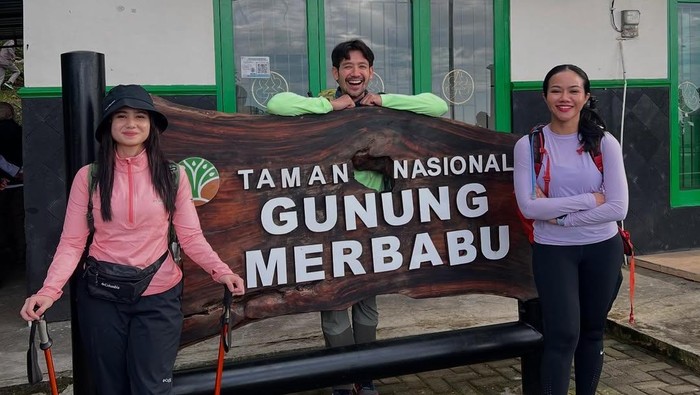 Tissa Biani Taklukan Merbabu: Petualangan Inspiratif, Semesta Mendukung
