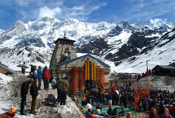 Tragedi Helikopter Kedarnath: Kuil Suci Hindu Terdampak