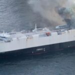 Tragedi Kapal Kargo: 3000 Mobil Listrik Terbakar di China