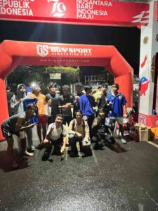 Ribuan peserta meramaikan Malang 100M Ramadhan Race. Lomba 100 meter dengan hadiah jutaan rupiah ini sukses menyemarakkan suasana Ramadhan.