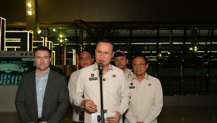 imigrasi, deportasi, WNA, Amerika Serikat, Interpol, buronan internasional, pembunuhan, kriminal, hukum, berita internasional