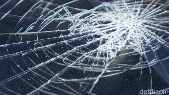 kecelakaan tol, tol Jakarta Tangerang, arah Tomang, kecelakaan beruntun, kemacetan panjang, lalu lintas, berita Jakarta, insiden jalan, keselamatan berkendara, berita terkini